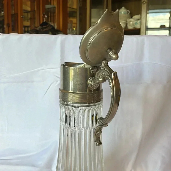 Vintage 1930s Glass + Silver Plated Beverage Pitcher 14 1/4”in - Picture 5 of 5